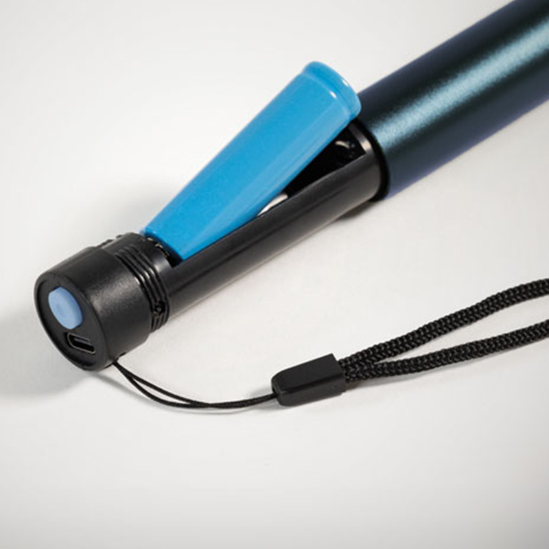 Lampe torche en aluminium rechargeable - image 6